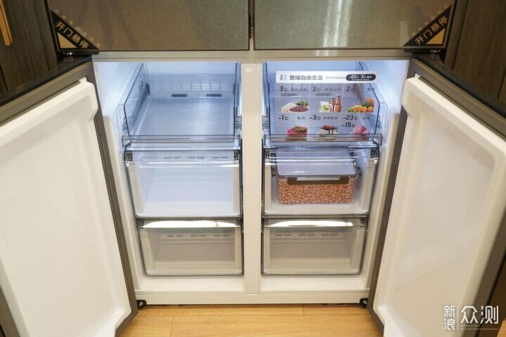 嵌入式藝術的新詮釋 Samsung繽色鉑格冰箱評測 _新浪眾測