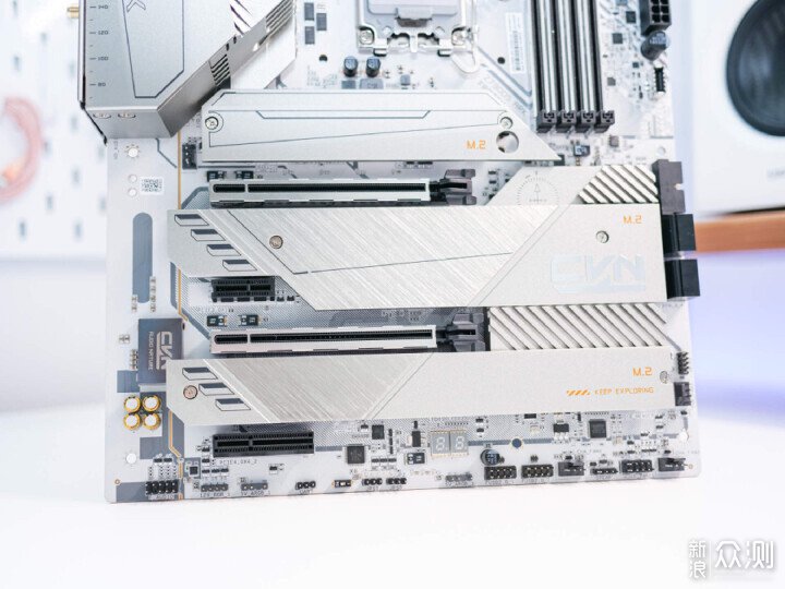 旗艦入列!七彩虹CVN Z790D5 ARK 方舟主板_新浪眾測
