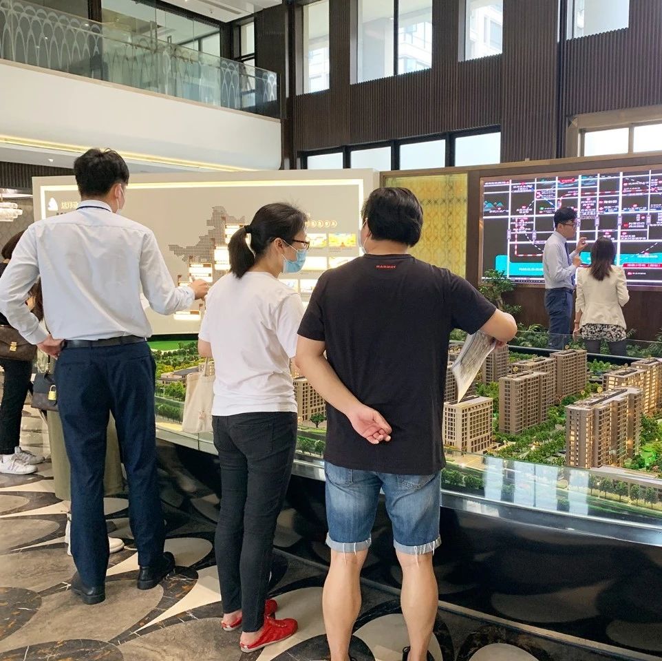 取消限购后,有区域房价单周上涨62%!外地看房客户大增,这里的楼市“组合拳”见效了?|杭州市|限购|南京市_新浪新闻