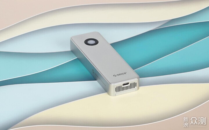 高效移動辦公能手,奧睿科USB4炫影固態硬盤盒_新浪眾測