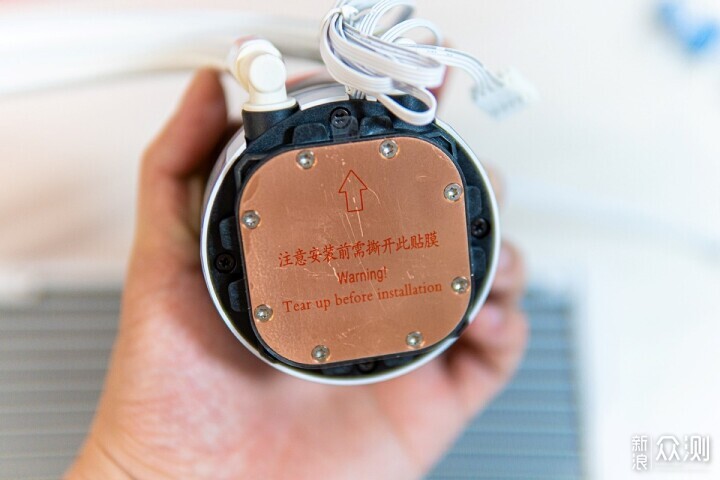精緻帶屏水冷,喬思伯TF2-360SC上手體驗_新浪眾測