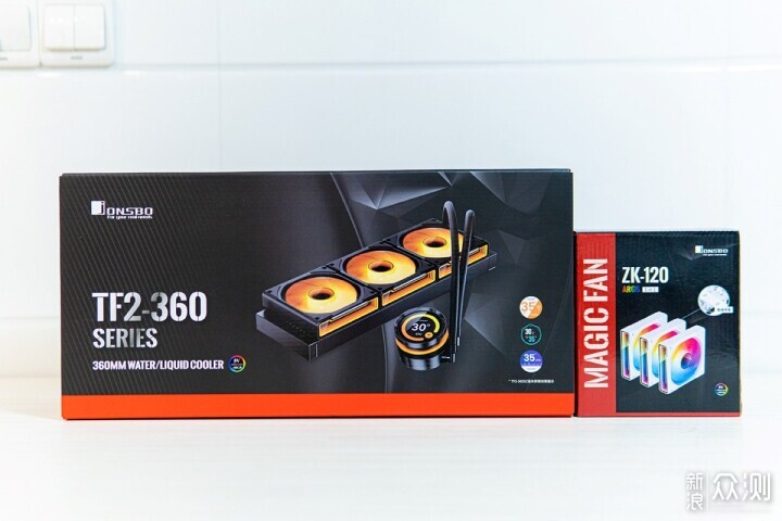 精緻帶屏水冷,喬思伯TF2-360SC上手體驗_新浪眾測