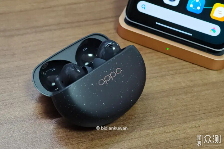 三百塊內最強:OPPO Enco Air4 Pro深降噪耳機_新浪眾測