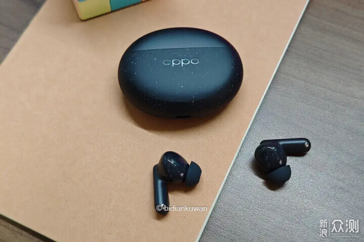 三百塊內最強:OPPO Enco Air4 Pro深降噪耳機_新浪眾測