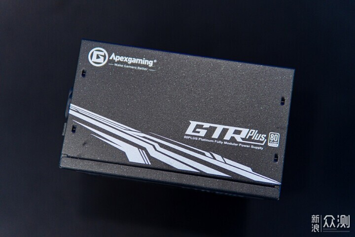 艾湃電競GTR Plus -1000M點評_新浪眾測
