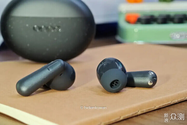 三百塊內最強:OPPO Enco Air4 Pro深降噪耳機_新浪眾測