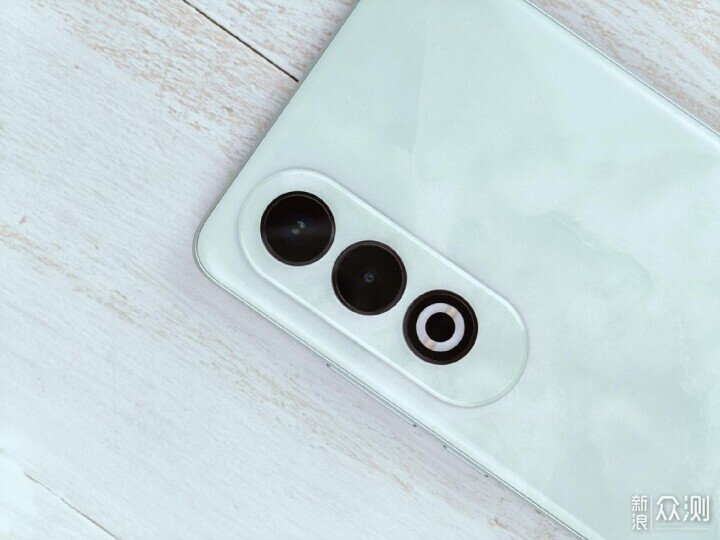 不只是能砸核桃,耐用抗造的OPPO K12綜合體驗_新浪眾測