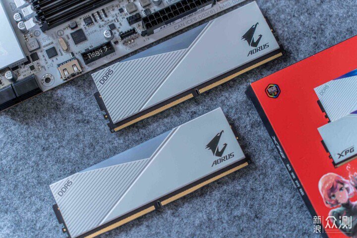 電競氛圍拉滿丨B760X冰雕+龍耀D500G超頻實戰_新浪眾測