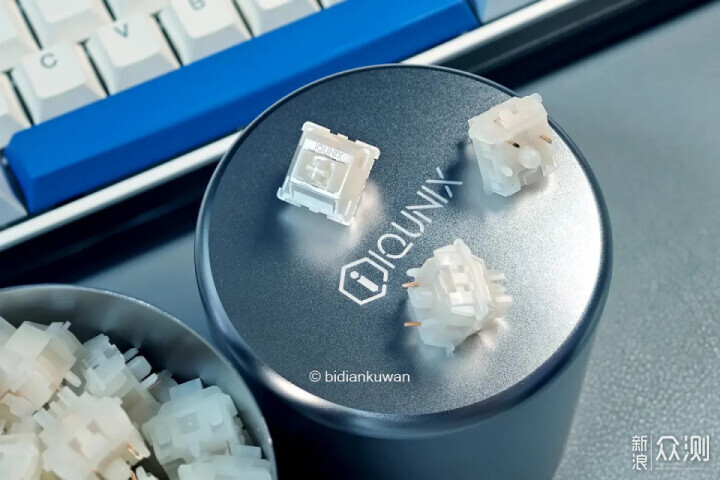100%全POK+極致手感:IQUNIX璞玉軸改裝體驗_新浪眾測