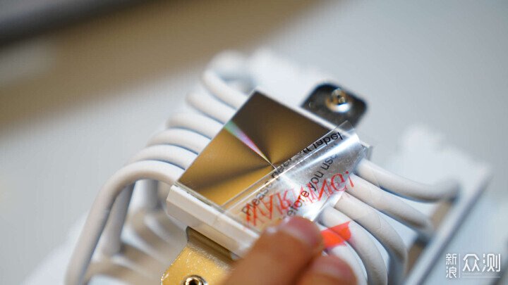 最強聯名!技嘉Z790電競雕X與威剛XPG白曜雕_新浪眾測