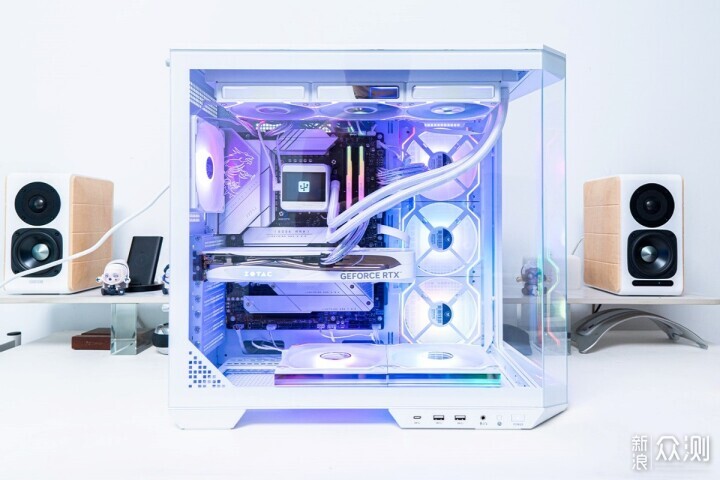 微星MAG PANO 100L PZ WHITE 白刃PLUS裝機_新浪眾測
