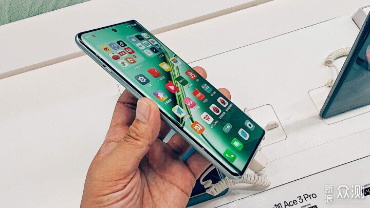 這輪是歐加!OPPO-一加各檔位手機購買剖析_新浪眾測