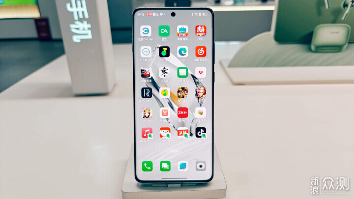這輪是歐加!OPPO-一加各檔位手機購買剖析_新浪眾測