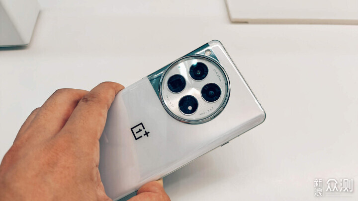 這輪是歐加!OPPO-一加各檔位手機購買剖析_新浪眾測