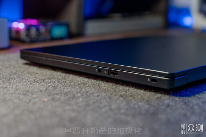 RTX4070、1.5kg|七彩虹源N14 AIPC全能本_新浪眾測