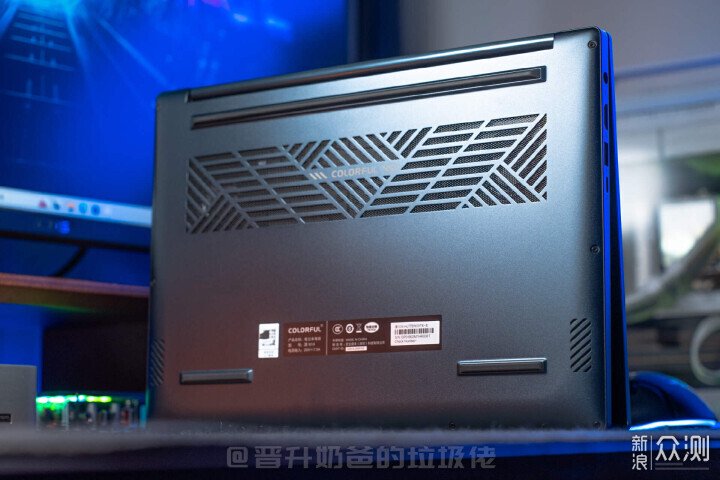 RTX4070、1.5kg|七彩虹源N14 AIPC全能本_新浪眾測