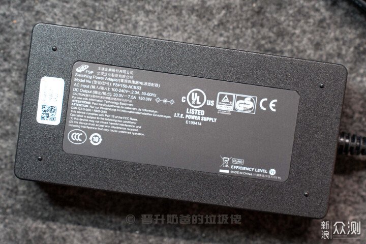 RTX4070、1.5kg|七彩虹源N14 AIPC全能本_新浪眾測