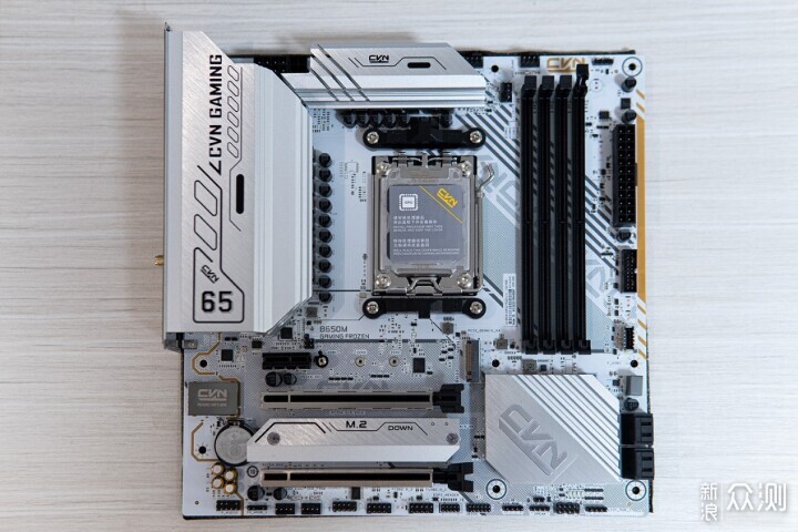 便攜緊湊,方糖機械大師C26裝機_新浪眾測