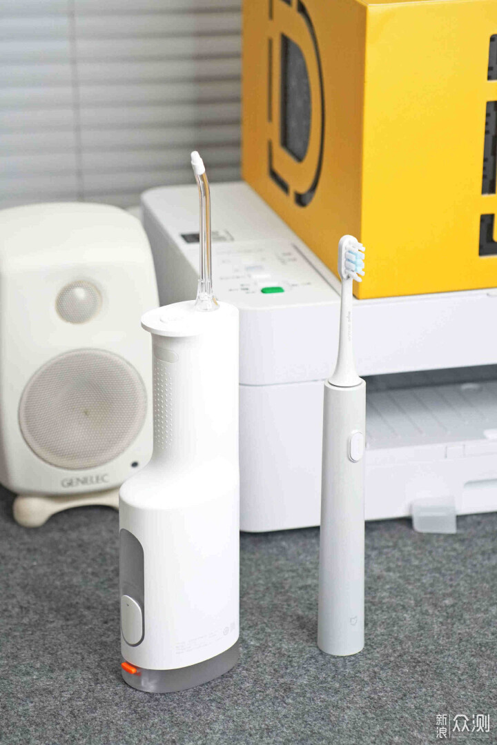 口腔清潔兩件套,米家F300衝牙器T302電動牙刷_新浪眾測