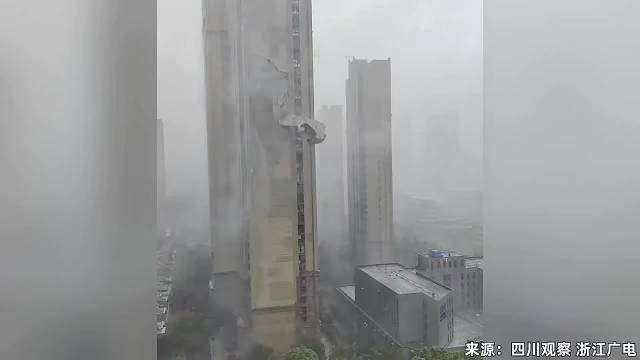 台风“贝碧嘉”来势汹汹