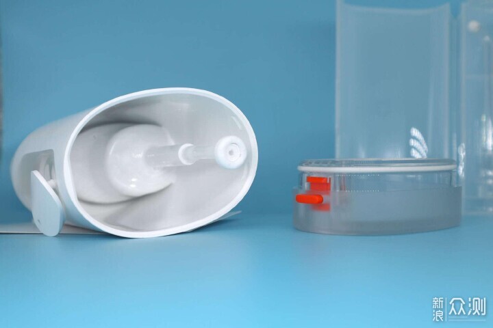 衝牙器被小米玩出花了:米家電動衝牙器F300_新浪眾測