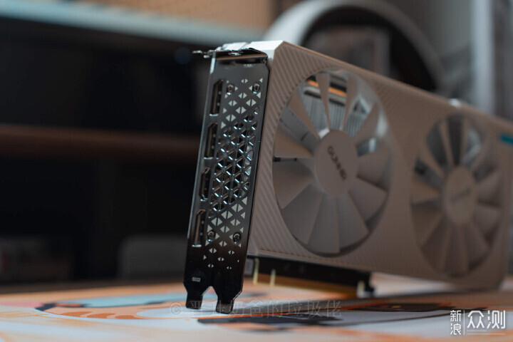 老舊礦卡平替,對標GTX1660|藍戟A380 Photon_新浪眾測