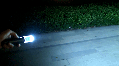 小米發佈首款輕量化多功能手電筒_新浪眾測