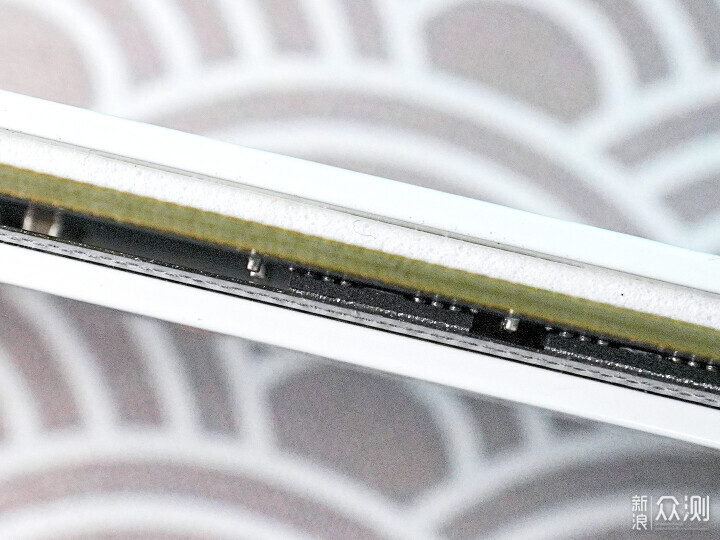 超高性價比的DDR5燈條:玖合星域6000內存簡測_新浪眾測