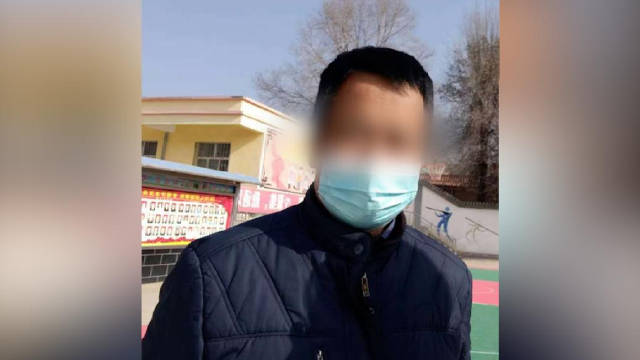 小学副校长被控性侵女学生