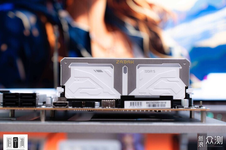 宇瞻 ZADAK SPARK RGB DDR5 7200上手實測_新浪眾測