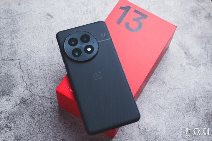 一加13體驗,全面Pro級的它是不是真的香?_新浪眾測