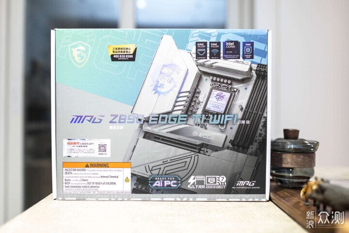 微星MPG Z890 EDGE TI WIFI刀鋒鈦主板開箱_新浪眾測