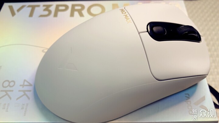 專為偏好右手玩家打造的遊戲滑鼠它來了_新浪眾測