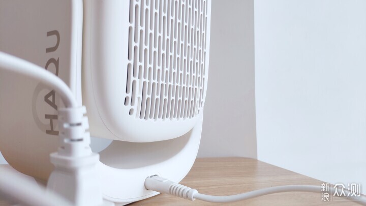 滿足並打破你對百元旗艦的認識-哈趣投影Q1_新浪眾測