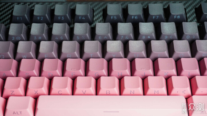 非凡質感，閃耀新生，珂芝K87“膠坨坨”鍵盤_新浪眾測