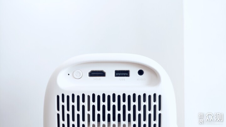 滿足並打破你對百元旗艦的認識-哈趣投影Q1_新浪眾測