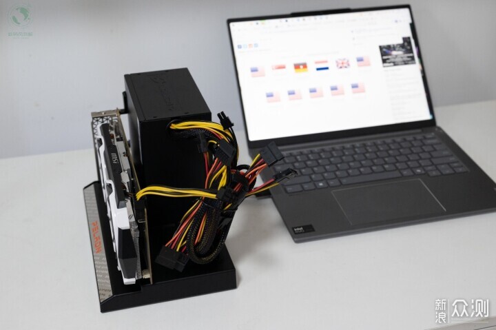 一插即用，高性能顯卡的移動解決方案_新浪眾測