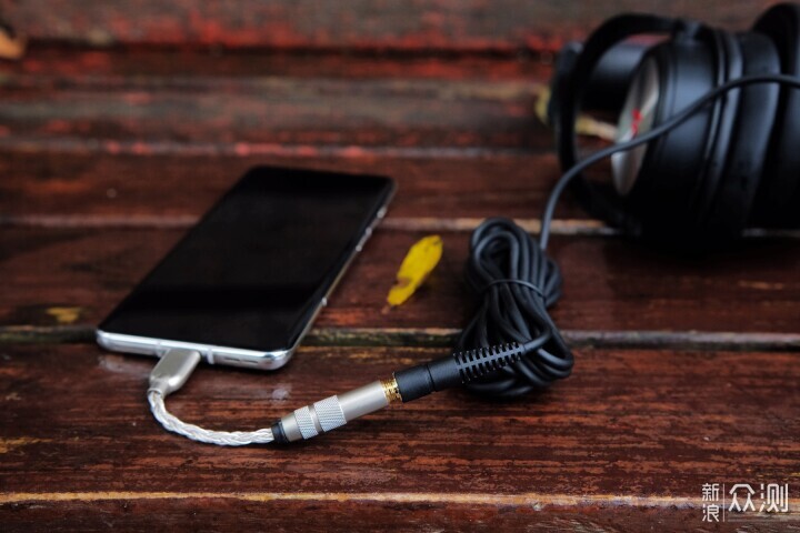 專業監聽耳機，Direxound DS-74全封閉耳機_新浪眾測