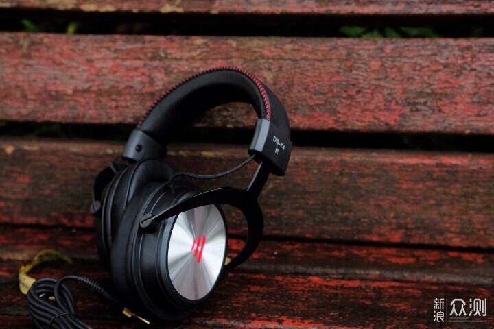 專業監聽耳機，Direxound DS-74全封閉耳機_新浪眾測