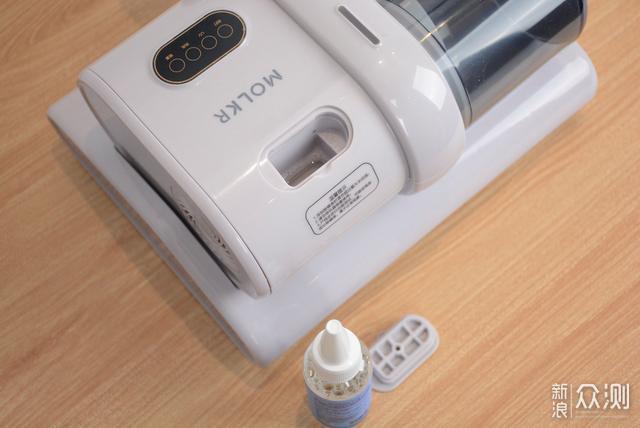 被縟竟然這麼髒？摩氪雙刷雙杯殺菌吸塵除蟎儀_新浪眾測