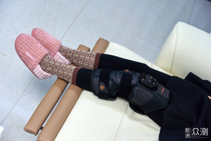 秋冬護膝正當時，酷輕鬆石墨烯氣囊膝腿按摩儀_新浪眾測