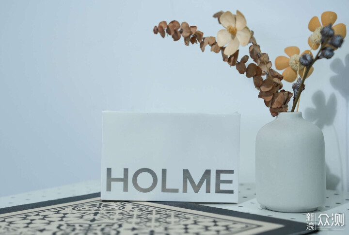 HOLME Olite藍牙耳機:全能艙設計性價比之王 HOLME Olite藍牙耳機:全能艙設計性價比之王