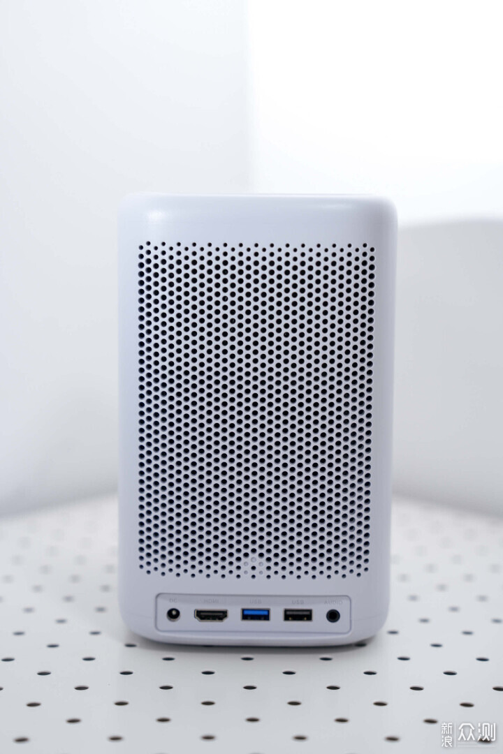 哈趣 K2 Pro：開啟巨幕爽玩新世界！_新浪眾測