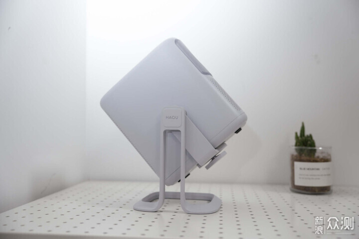 哈趣 K2 Pro：開啟巨幕爽玩新世界！_新浪眾測