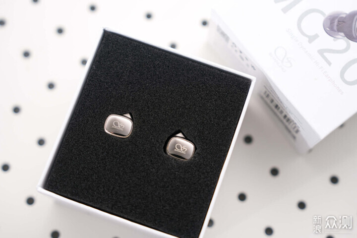 百元耳機能封神？山靈MG20實力打破次元壁_新浪眾測