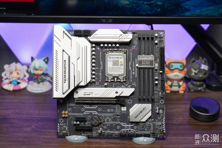 3I小鋼炮,230F+銘瑄B580+機械大師C28裝機_新浪眾測