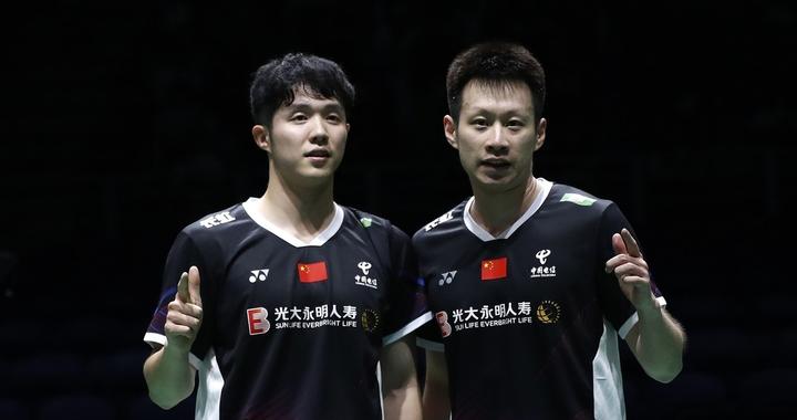 球迷质疑何济霆女友：分手就把聊天记录发出来，纯粹报复祸害别人