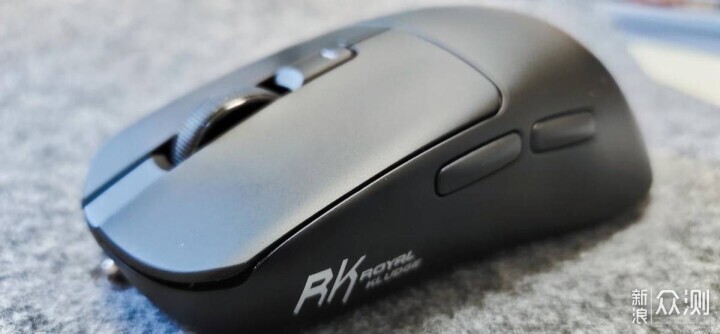 RK K3輕量電競滑鼠,疾速8K多檔反饋_新浪眾測