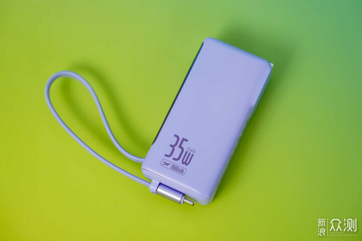 倍思NomosNT11超能充移動充電的“全能體驗”_新浪眾測