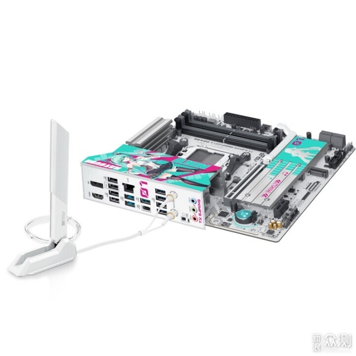 天選之子!AsusB850主板初音未來,音你而戰!_新浪眾測